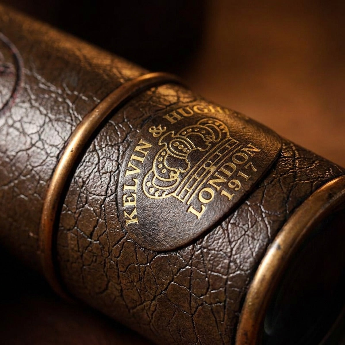 Close-up of the Kelvin & Hughes London 1917 marking
